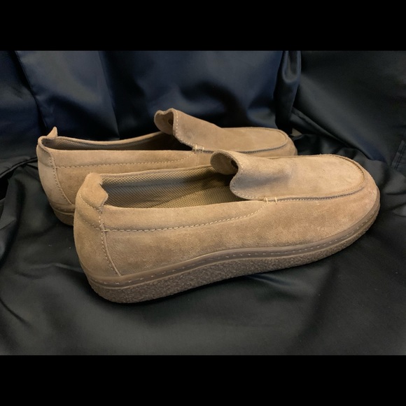 American Eagle Suede Crepe Sole Loafers Size 12M - Picture 4 of 7